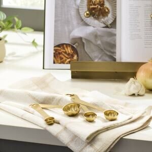 Hearth & Hand Cream Plaid Flour Sack Kitchen Towel NEW